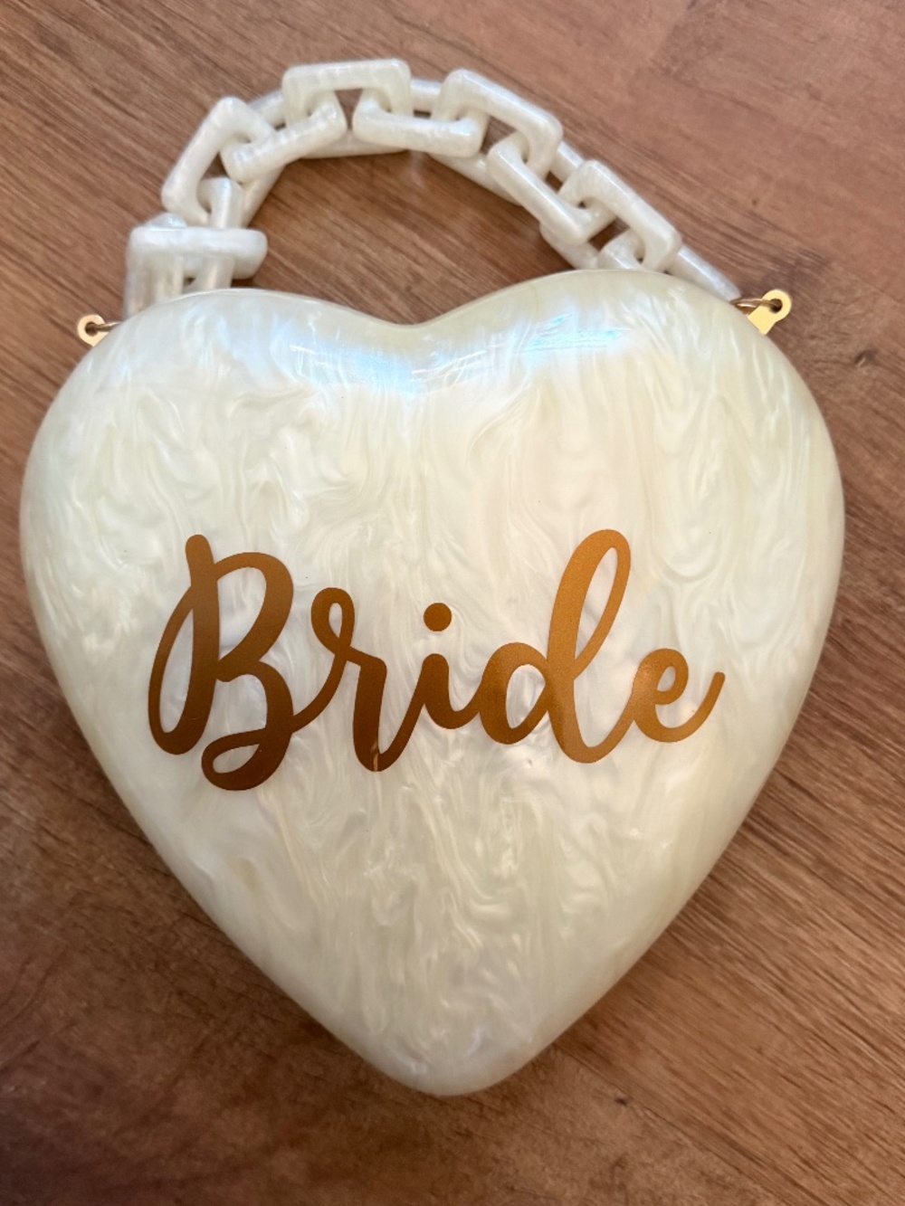 Bride Acrylic Heart shaped clutch purse with Chunky Chain Handle - cream/ivory